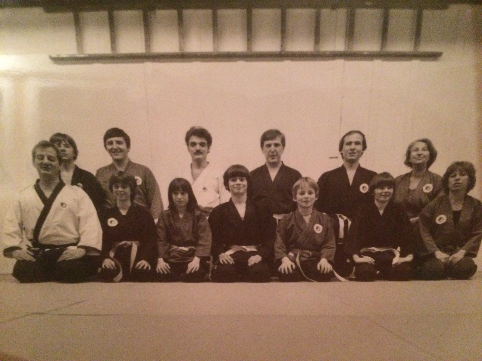 Photo de groupe du club en 1978, Patrick Jodry et un jeune François Noverraz parmi les élèves